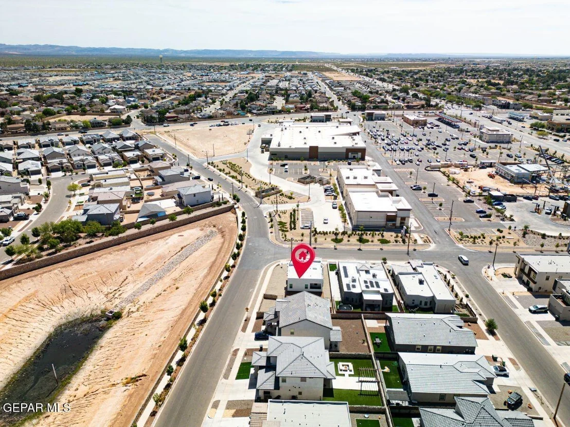 Photo of 804 BLINGWOOD