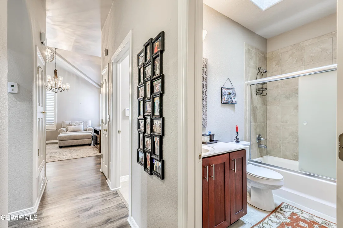 Photo of 7713 OAK LANDING Drive