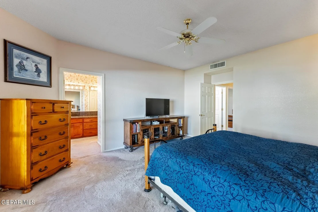 Photo of 1111 Sun Ridge Drive