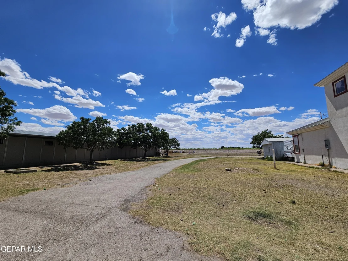 Photo of 6651 Strahan Road