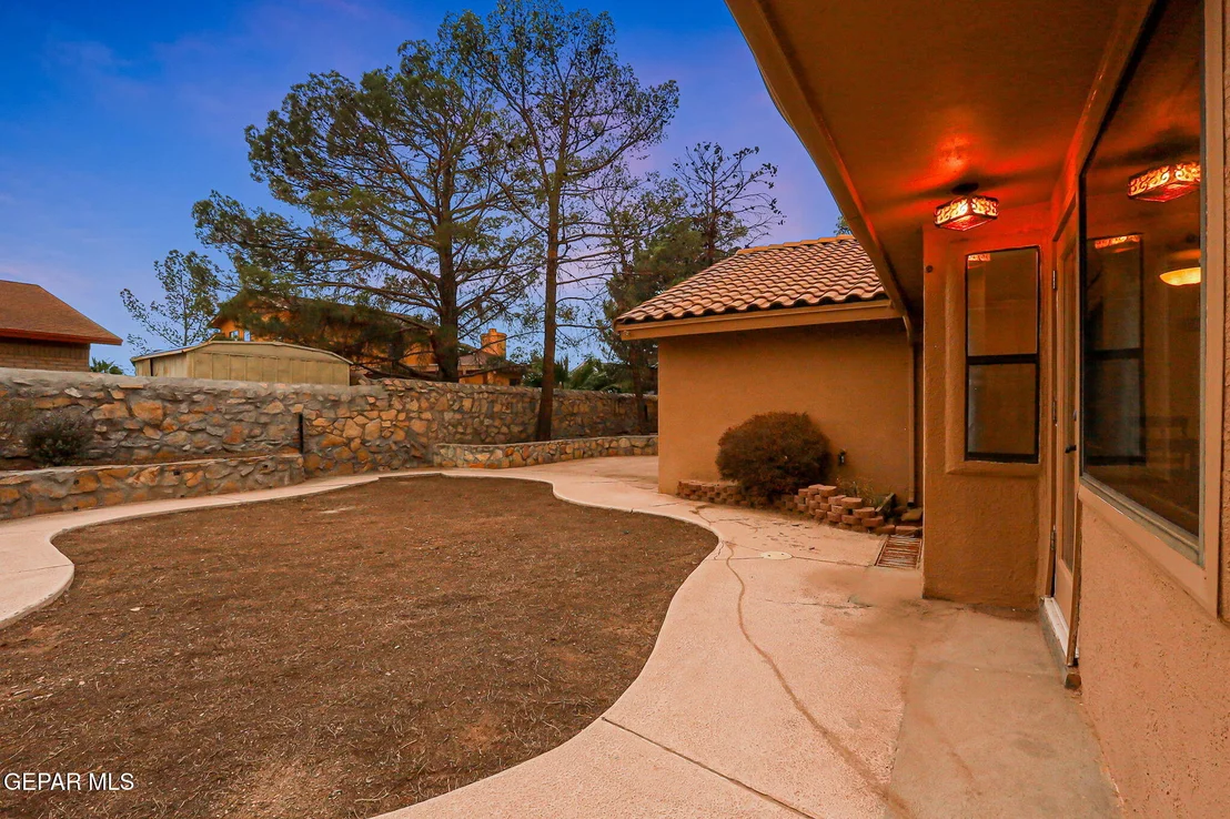 Photo of 11604 Cedar crest Drive