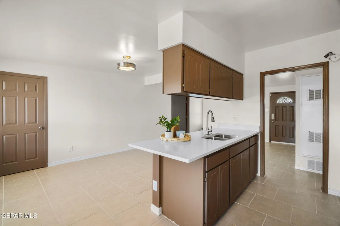 Photo of 8282 VALLE PLACIDO Drive