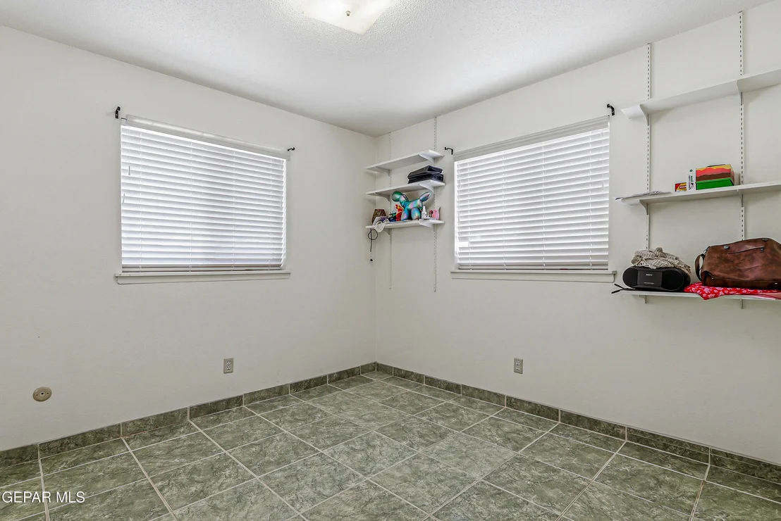 Photo of 10537 SAIGON Drive