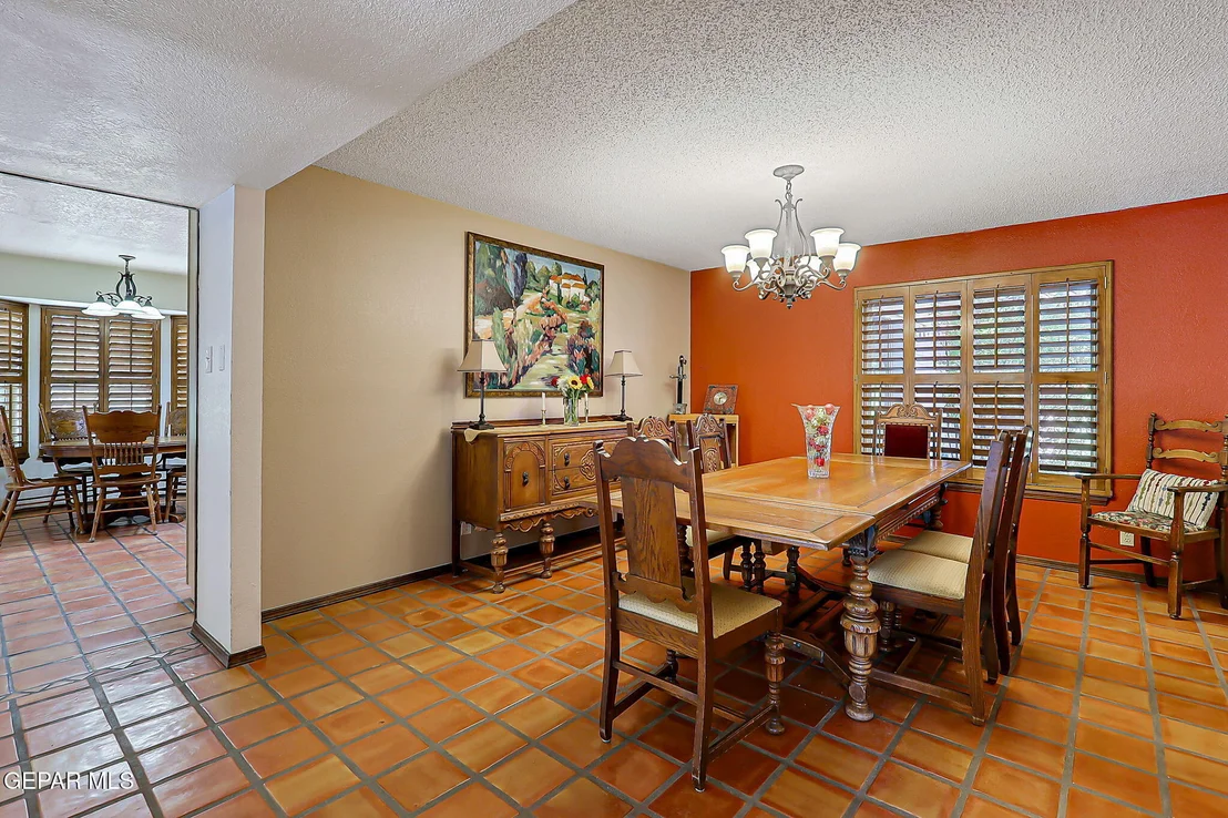 Photo of 713 LIVE OAK Drive