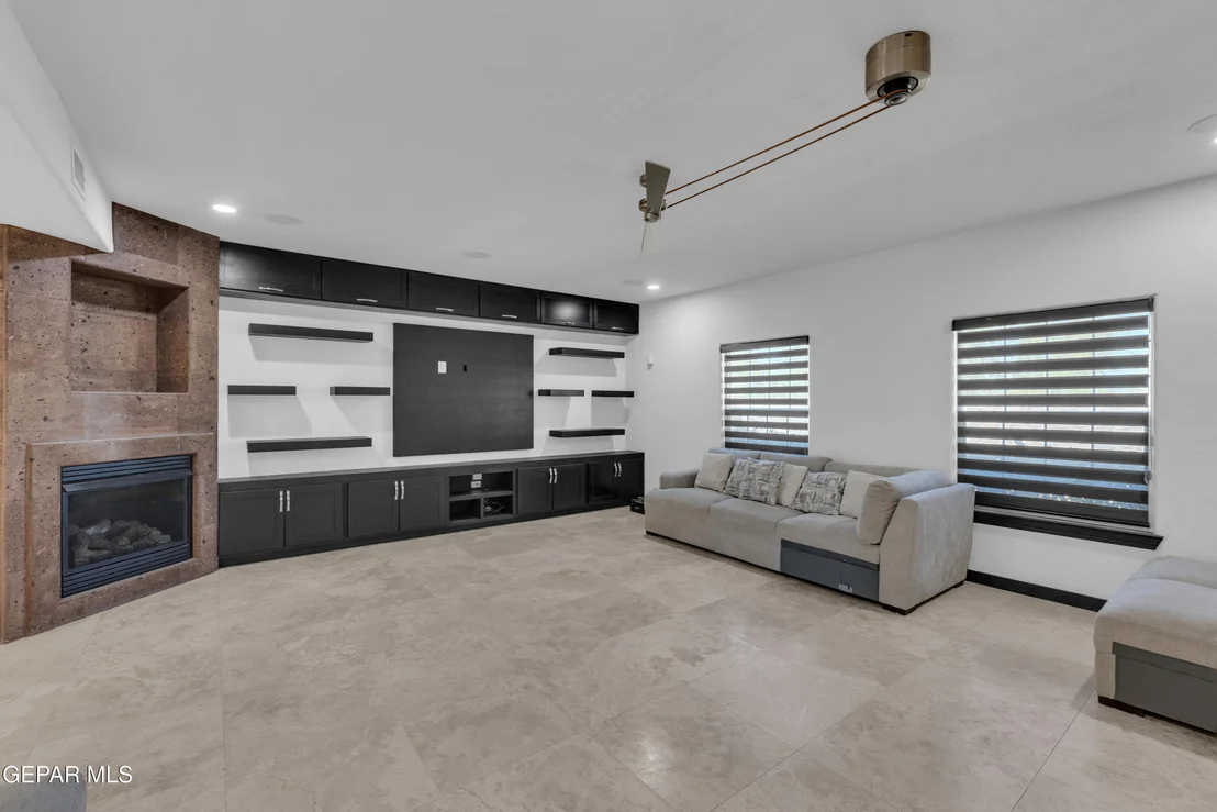 Photo of 6253 COSECHA LUNA Circle