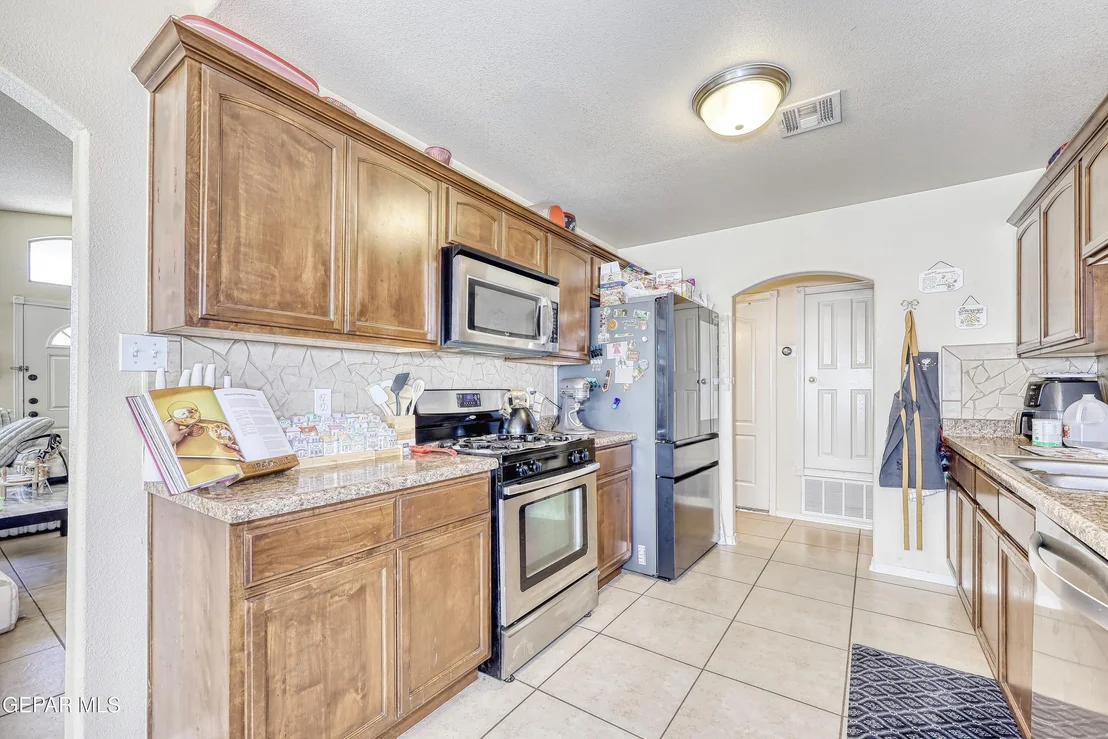 Photo of 11896 JIM WEBB Drive