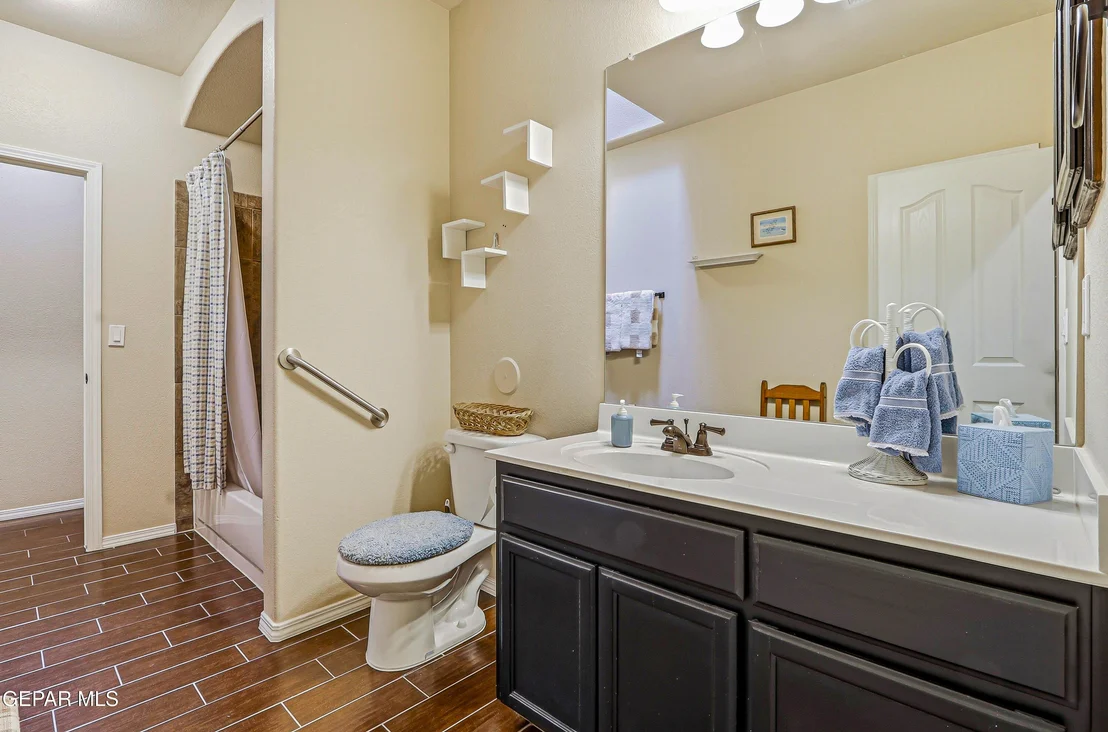 Photo of 7609 RED CEDAR Drive