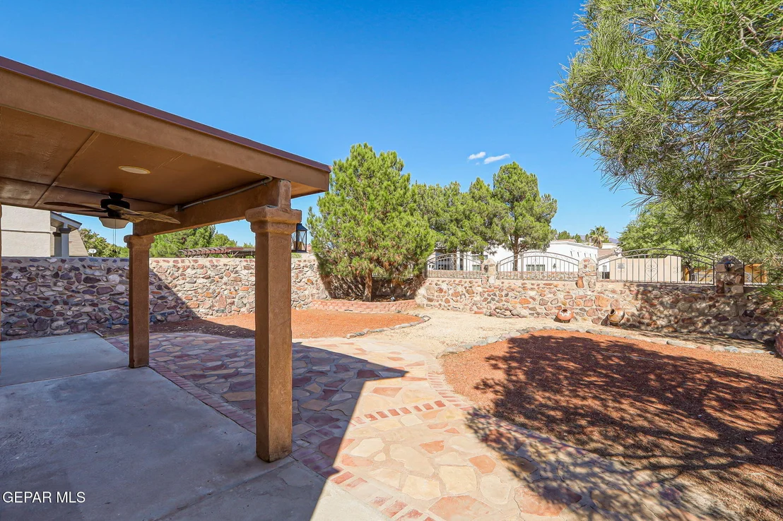 Photo of 6108 River Park Place
