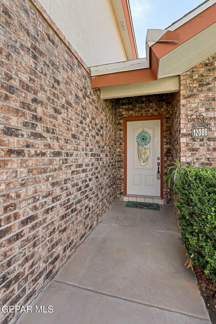 Photo of 12008 Meadow Gate Drive