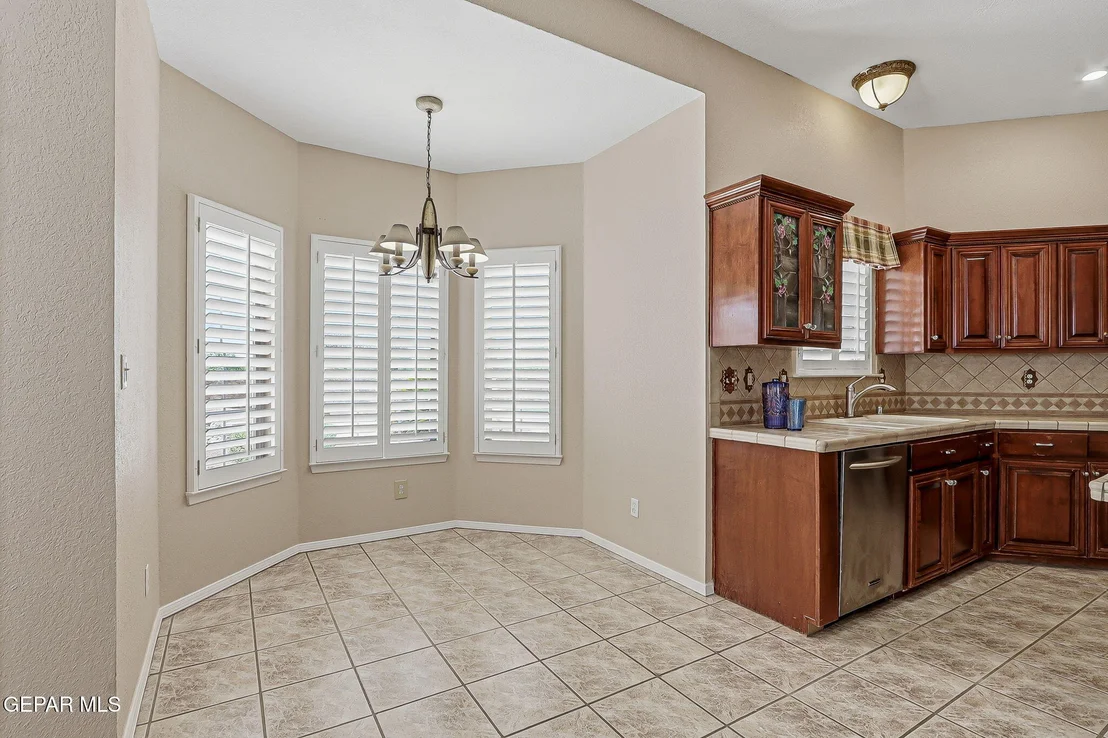 Photo of 1385 RAINBOW RIDGE Drive