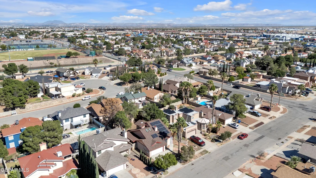 Photo of 12085 Autumn Gate Drive