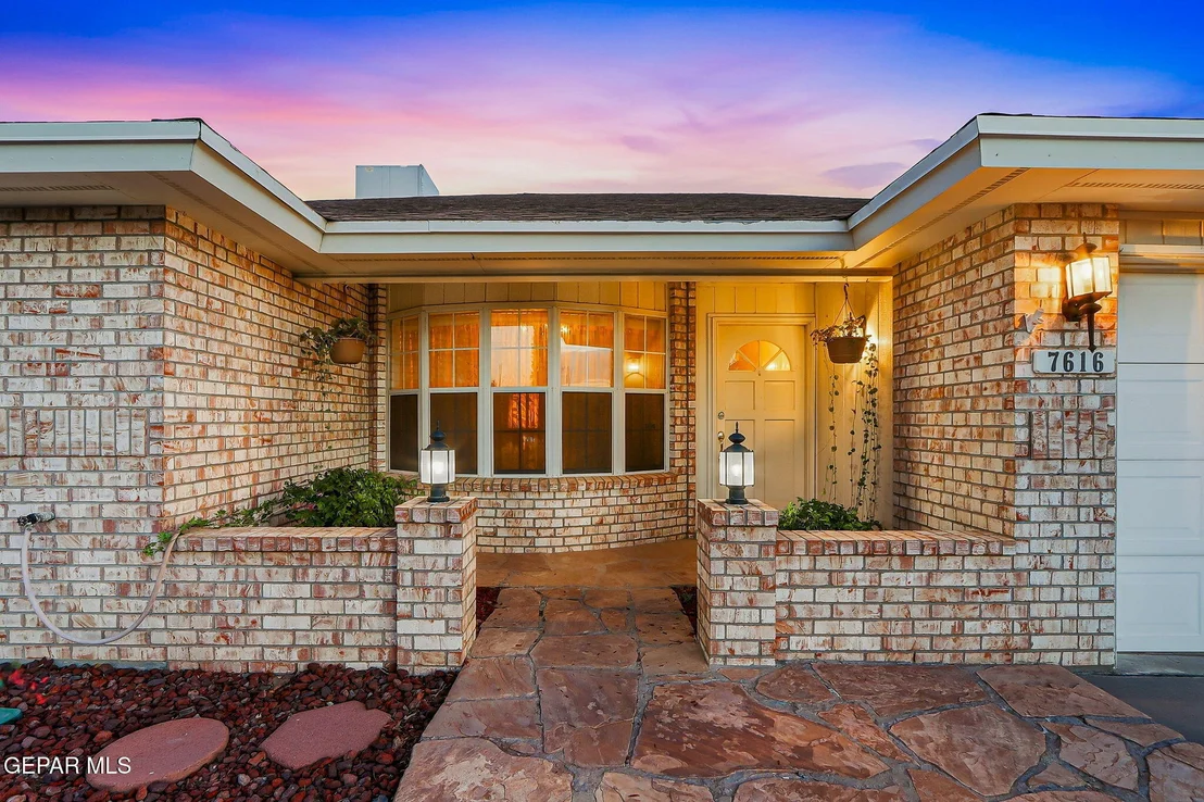 Photo of 7616 DIANJOU Drive