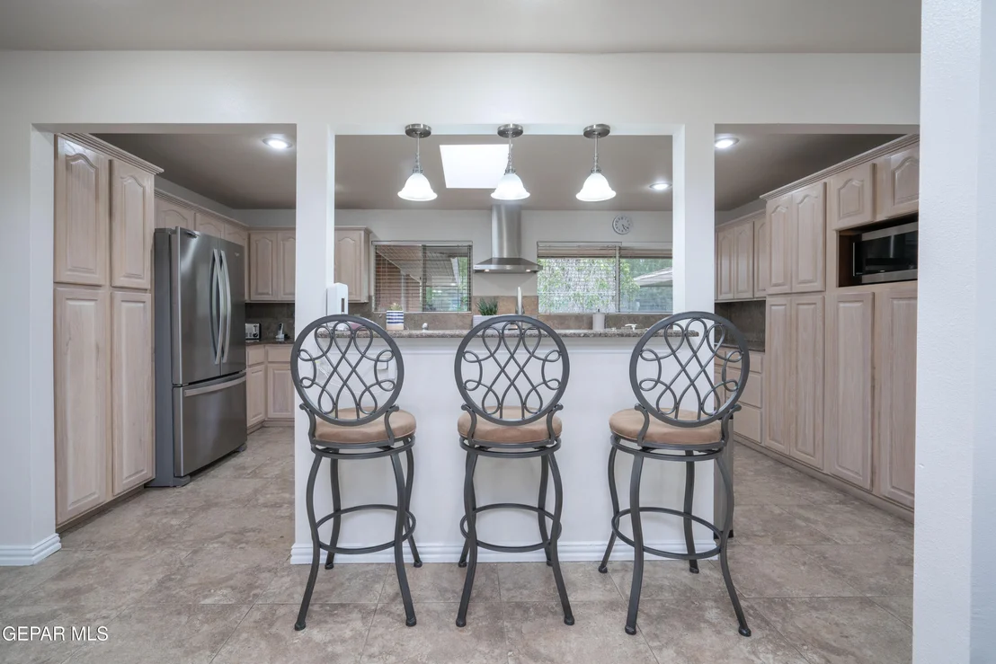 Photo of 404 BUTTE Circle