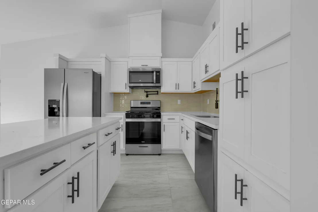 Photo of 15137 Expectation Avenue