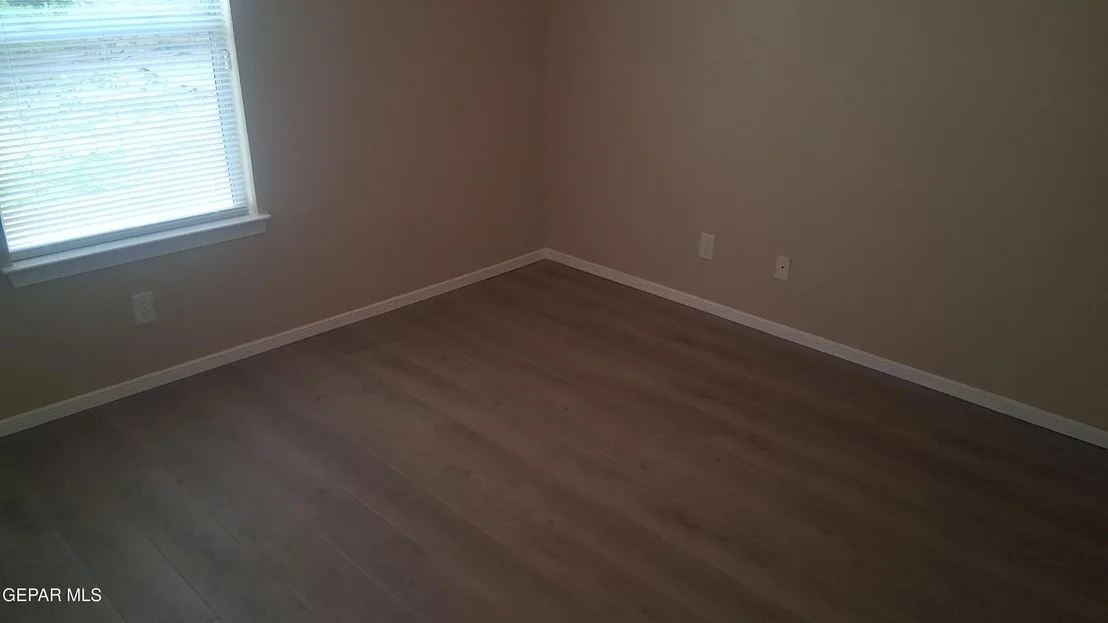 Photo of 11940 JIM WEBB Drive