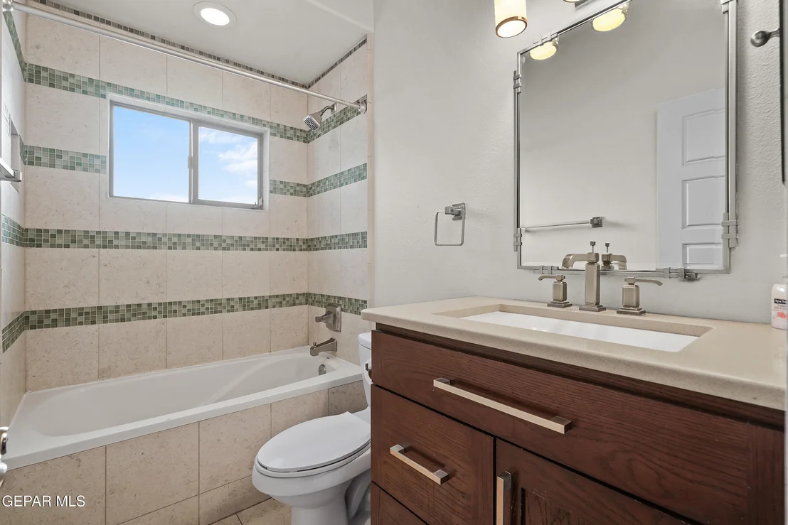 Photo of 6241 FRANKLIN RIDGE Drive