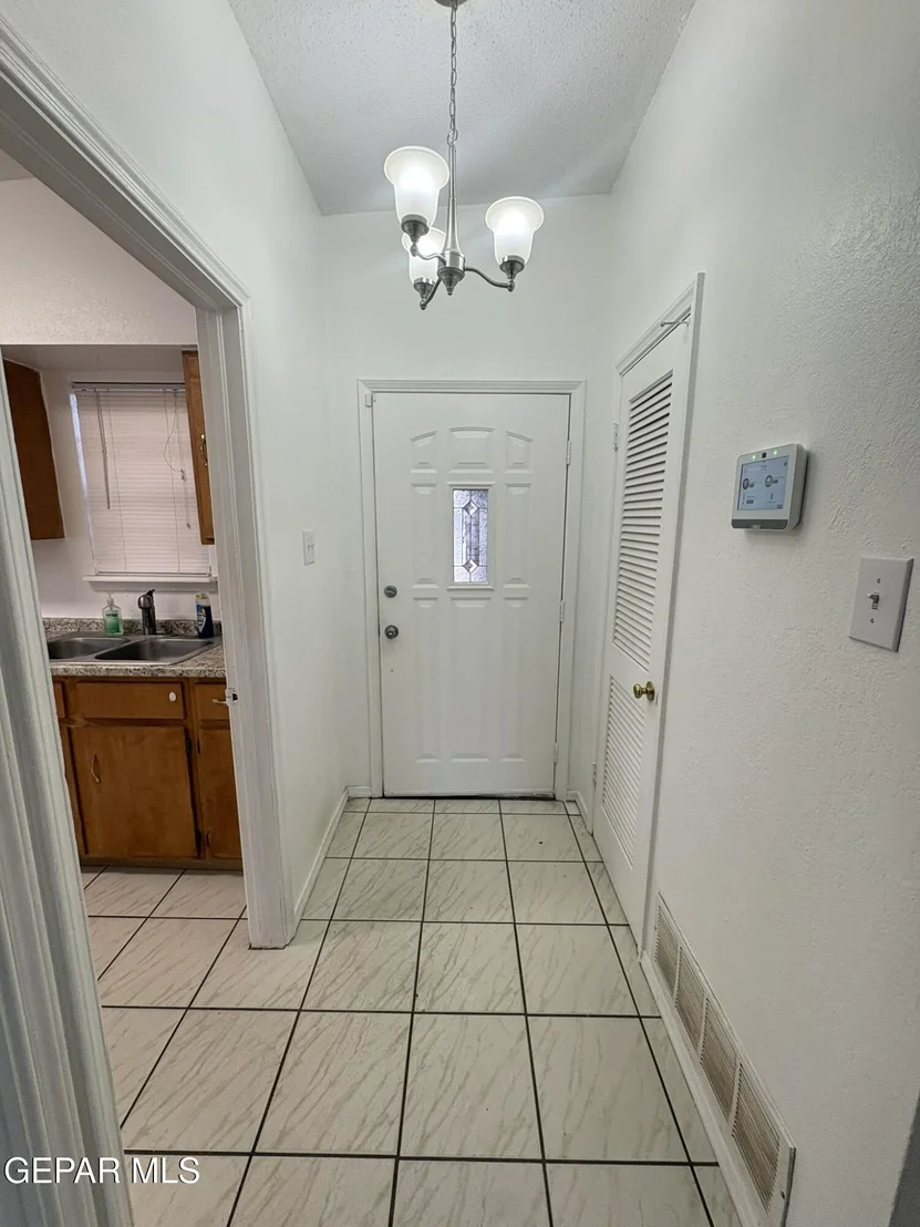 Photo of 10316 ASHWOOD Drive