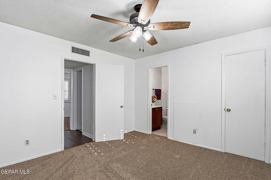 Photo of 3313 WEXFORD Drive