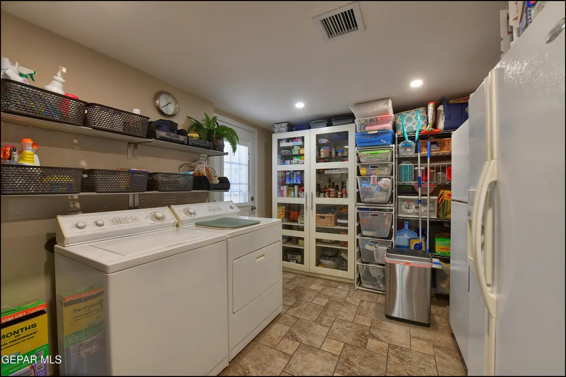Photo of 9541 WAVERLY Drive