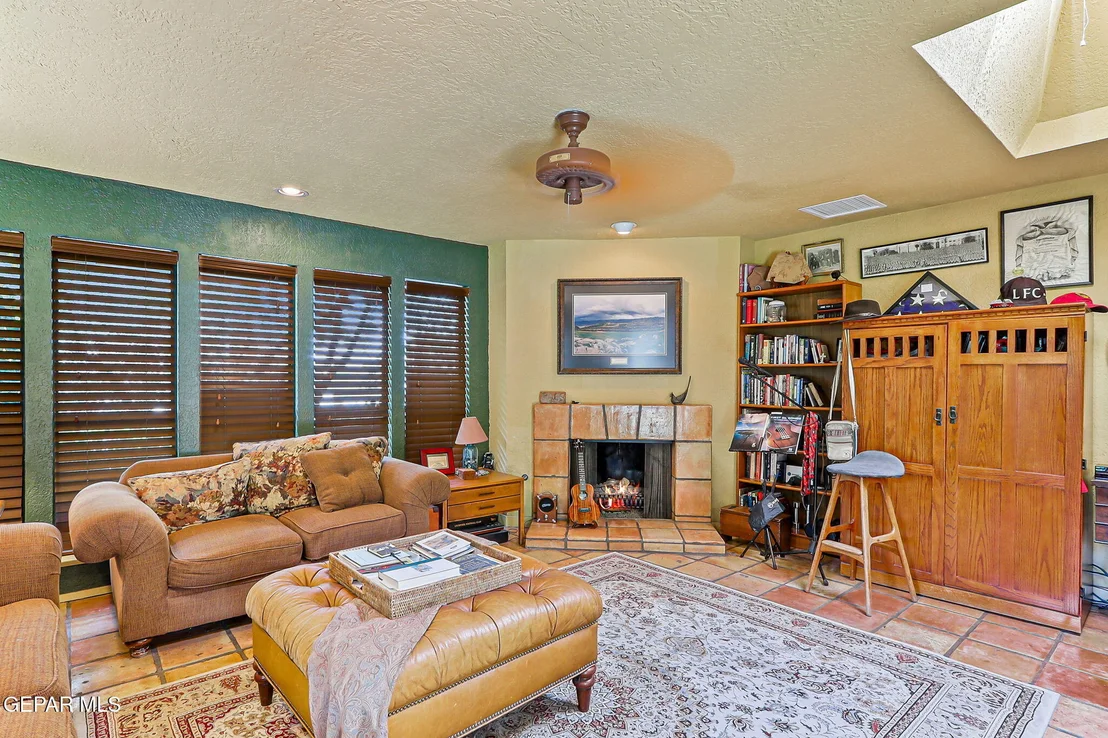 Photo of 4332 DONNYBROOK Place