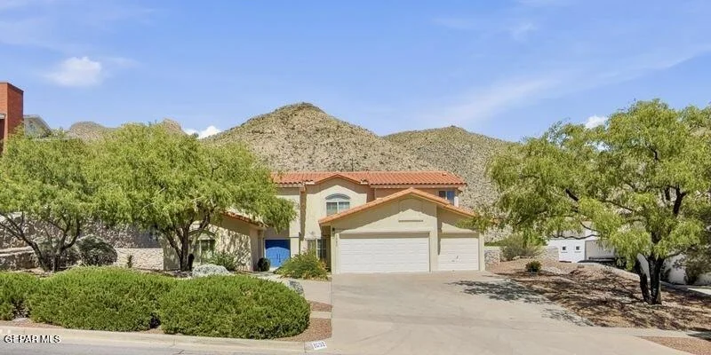 Photo of 1092 THUNDERBIRD Drive