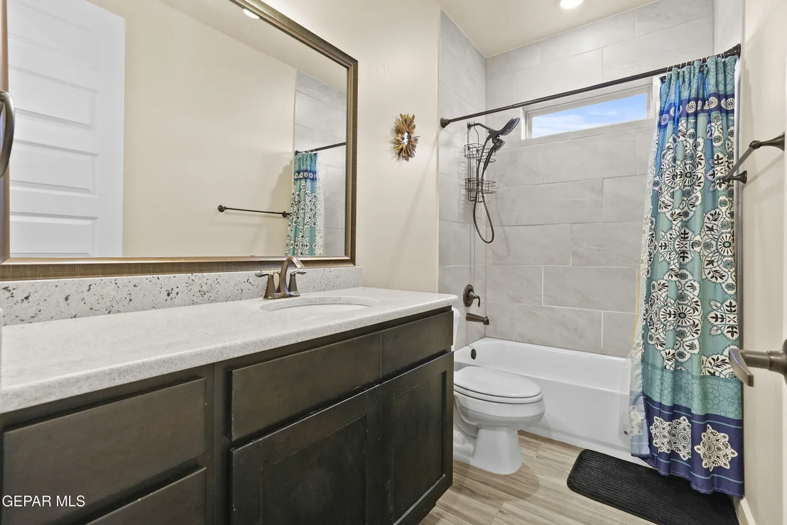 Photo of 733 BIRMINGHAM Place