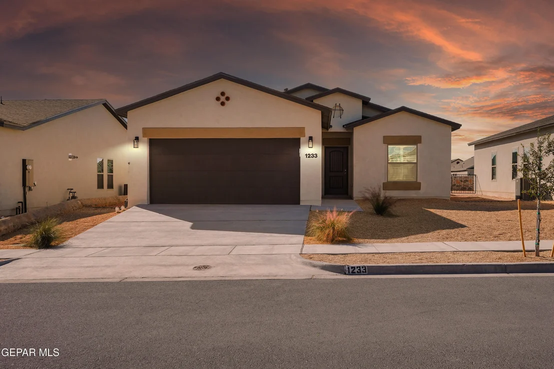 Photo of 13808 Summer Wave Avenue