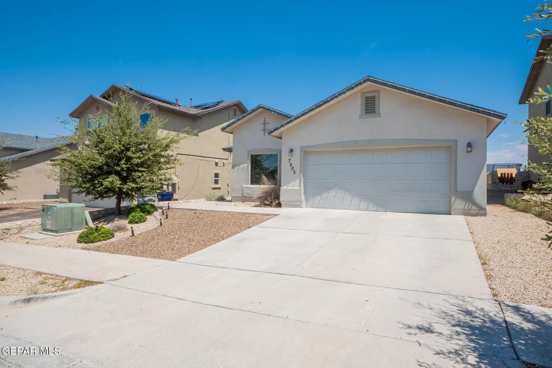 Photo of 7505 EAGLE VISTA Drive