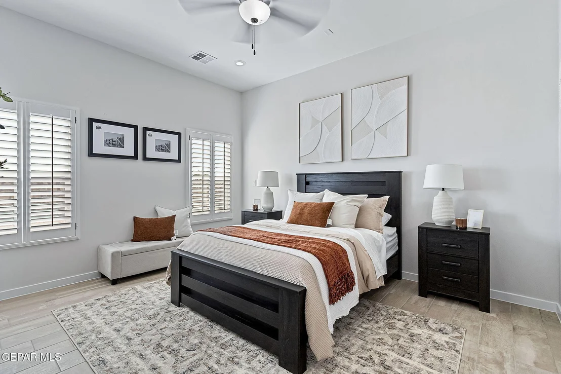 Photo of 3756 Model Ln.