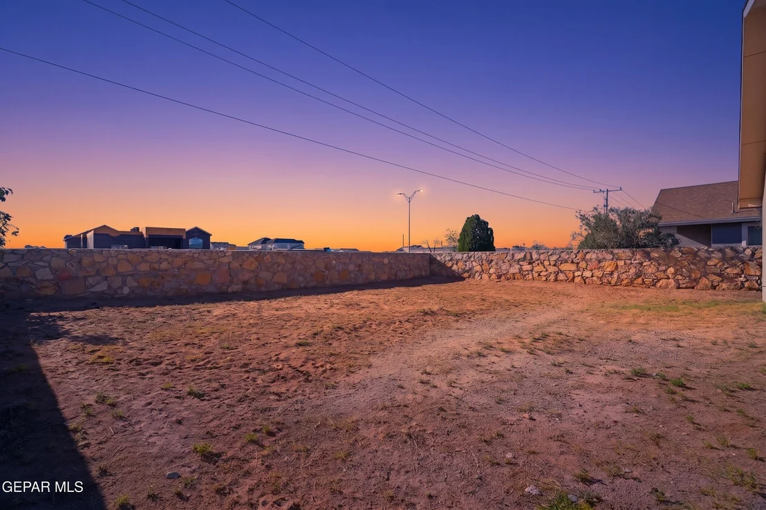Photo of 693 DESERT SAGE Drive