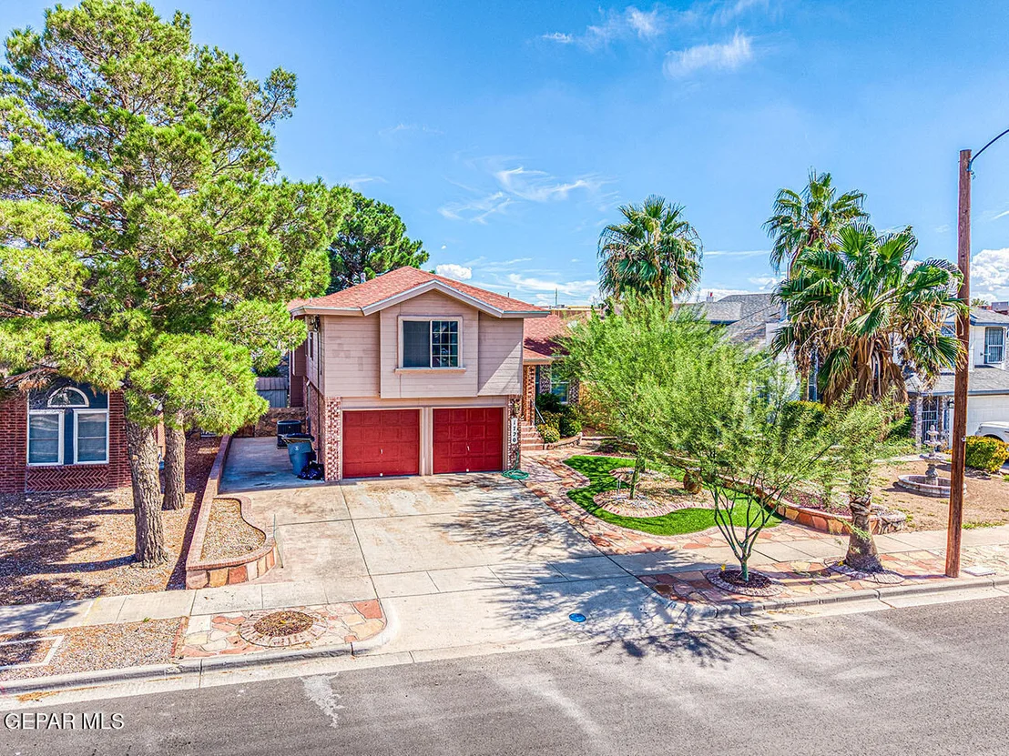 Photo of 1720 FIREHOUSE Drive