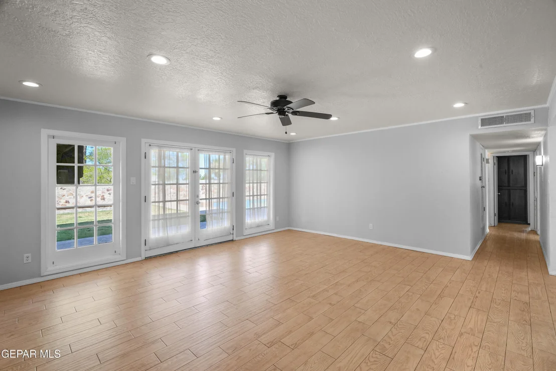 Photo of 6957 GRANERO Drive
