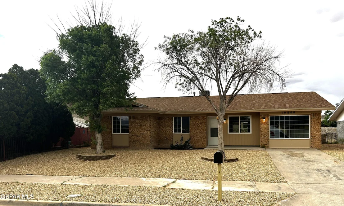 Photo of 10808 OPALSTONE Street