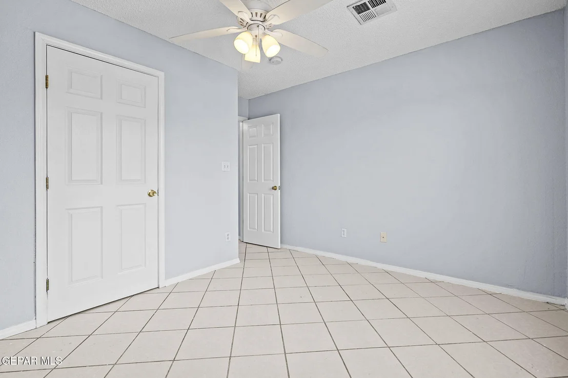 Photo of 11609 BELL TOWER Drive