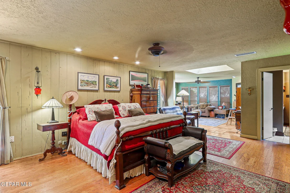 Photo of 4332 DONNYBROOK Place