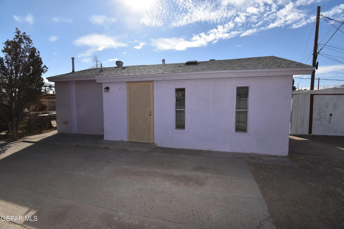 Photo of 321 APODACA Place