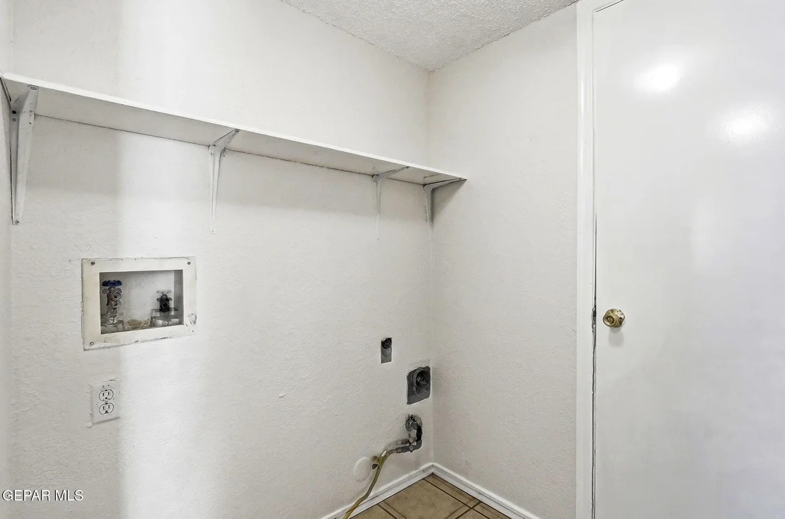 Photo of 7109 OVAL ROCK Drive