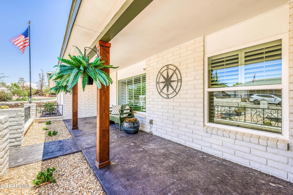 Photo of 10528 Ashridge Drive