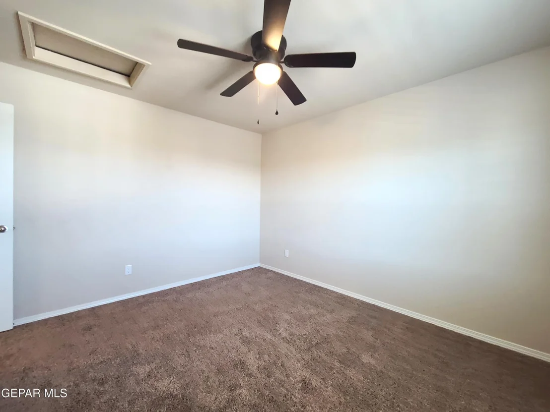 Photo of 7421 EAGLE VISTA Drive