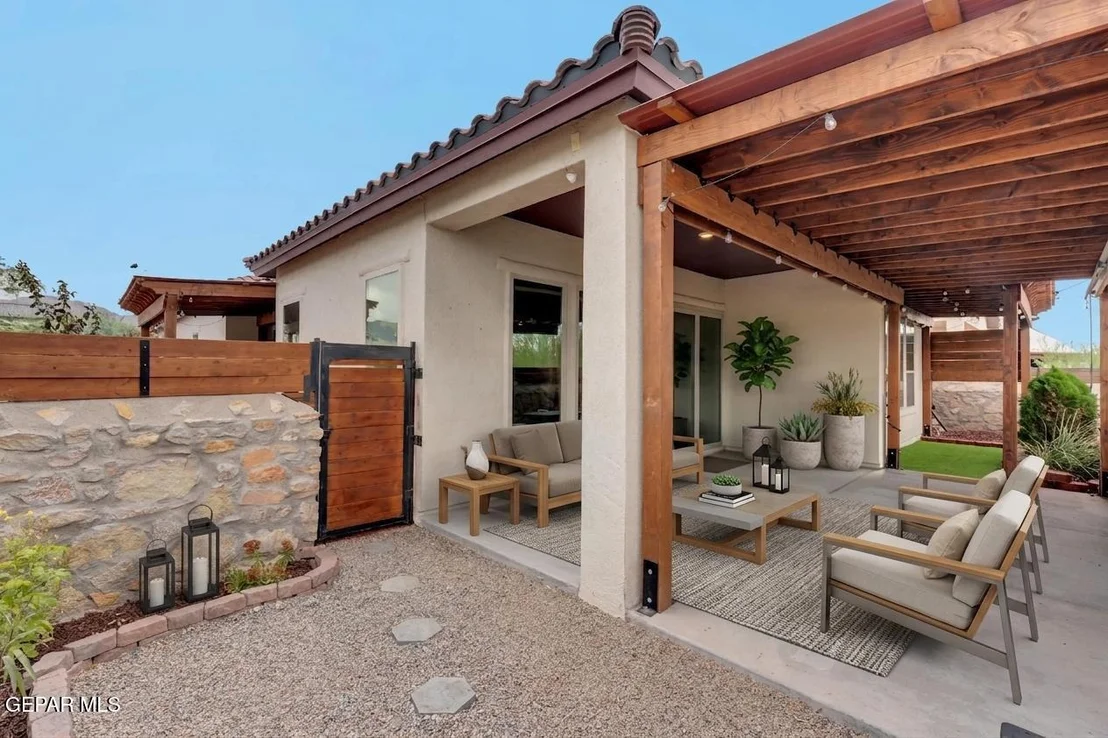 Photo of 2325 Rory Way