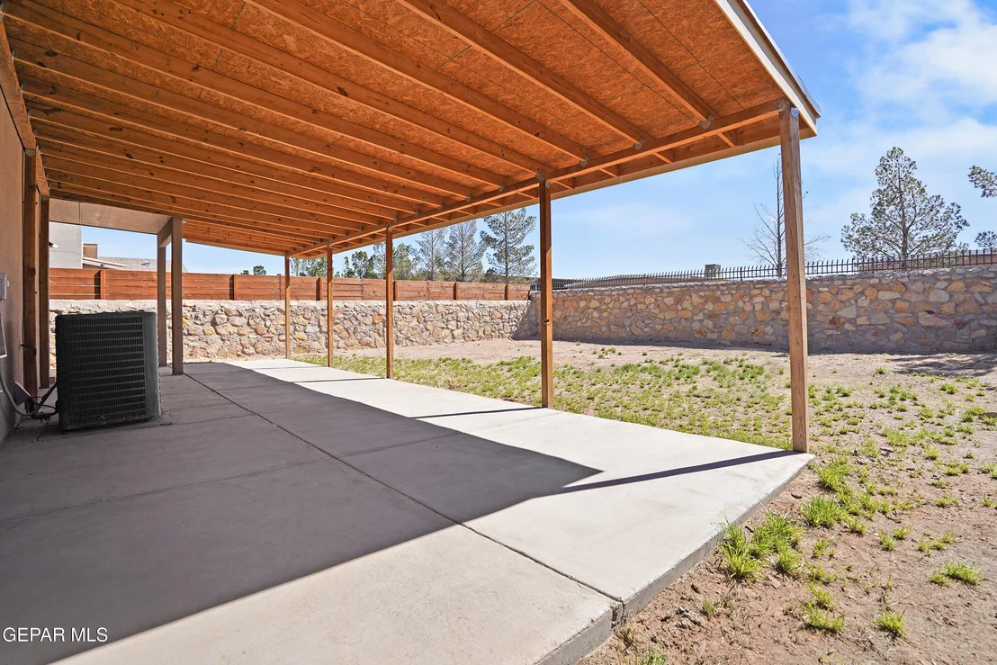 Photo of 11736 JIM WEBB Drive