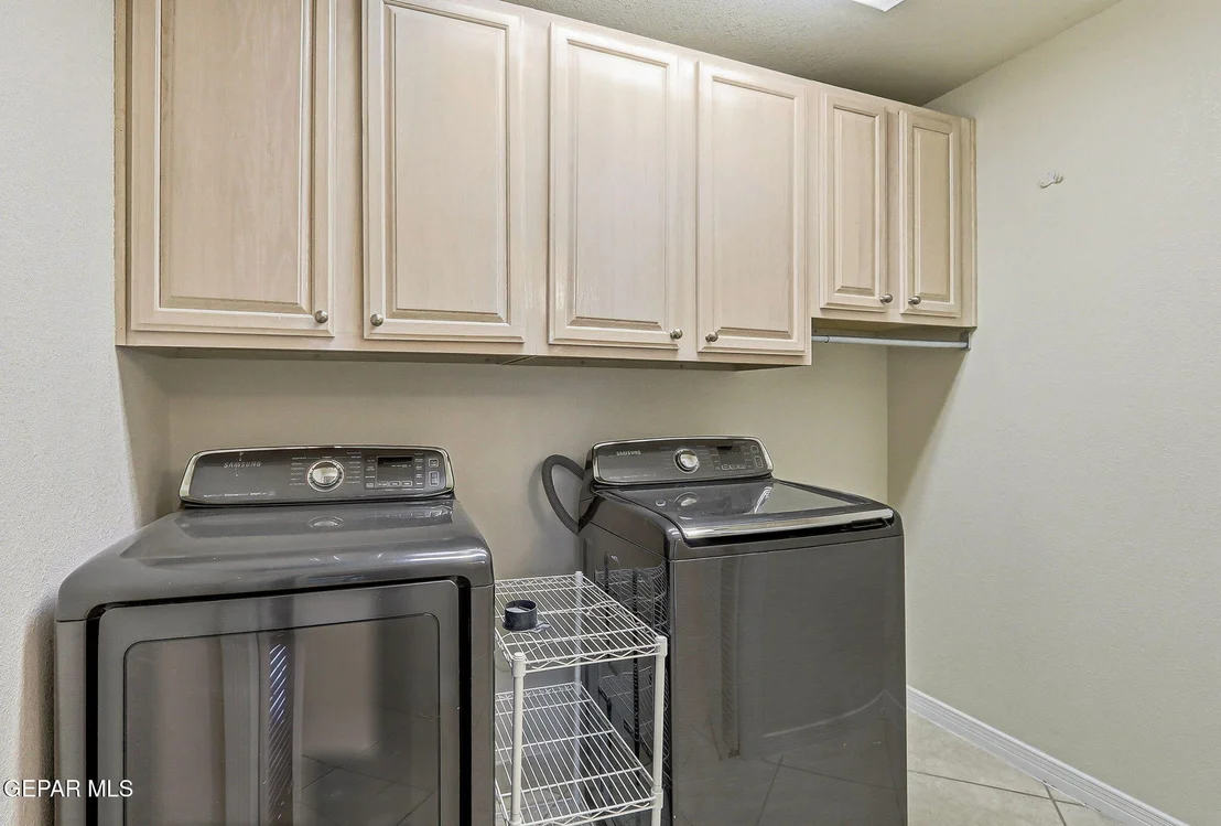 Photo of 6016 OLEASTER Drive