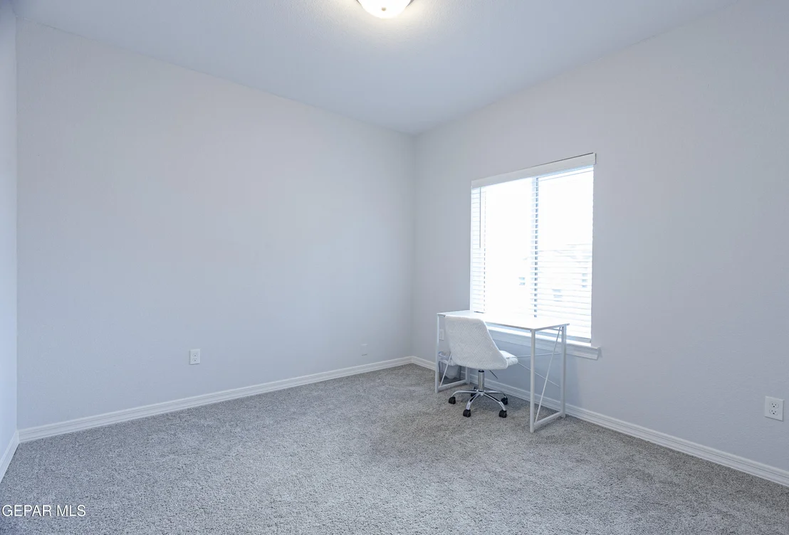 Photo of 546 Spanish Oak Drive