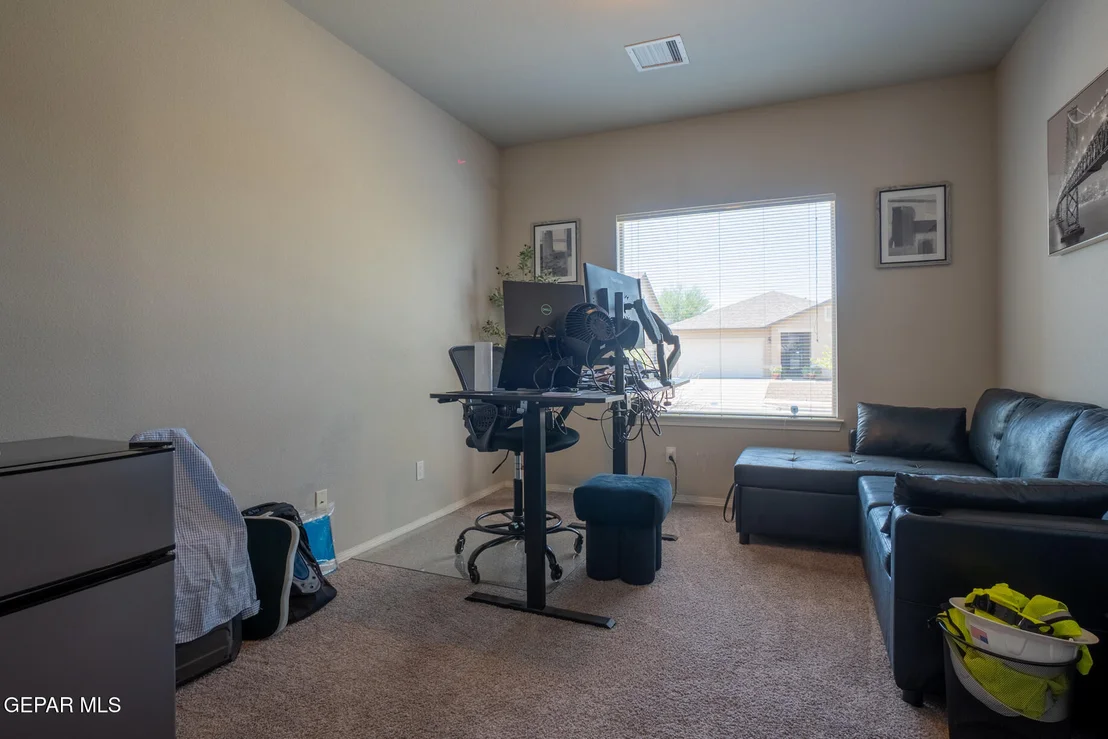 Photo of 7505 EAGLE VISTA Drive