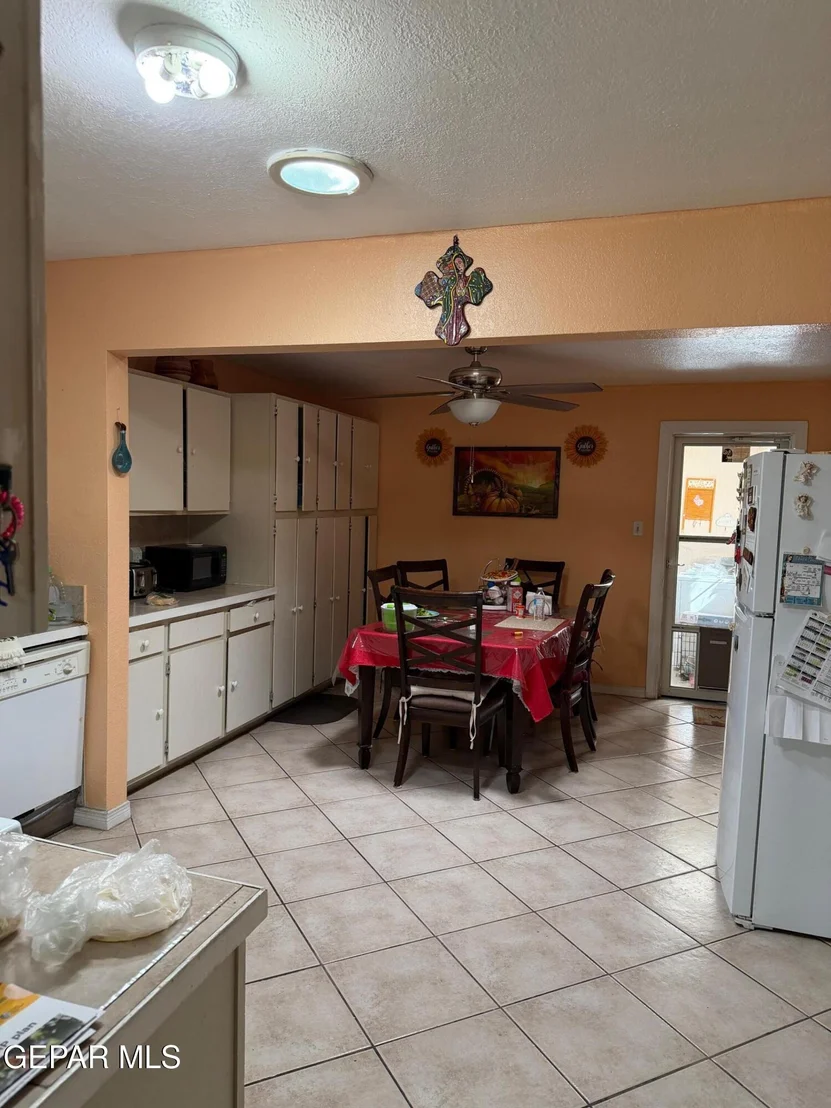 Photo of 1104 CHEYENNE Trail