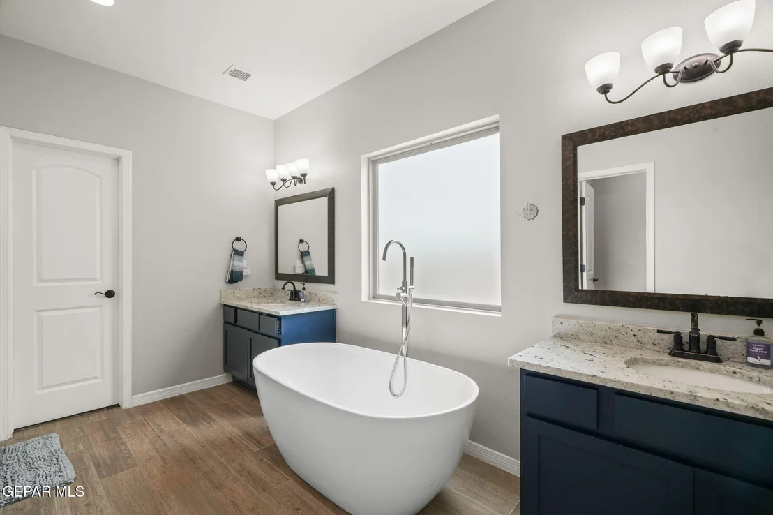 Photo of 7331 BOBCAT HOLLOW Drive