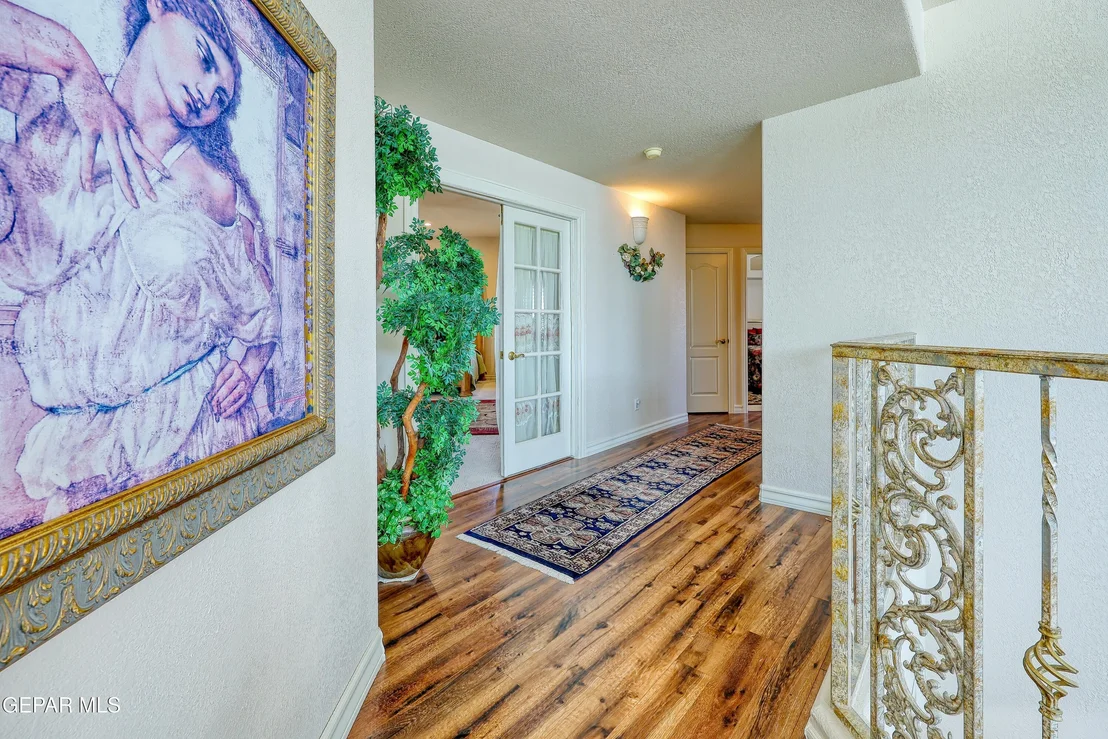 Photo of 1361 GATE Place