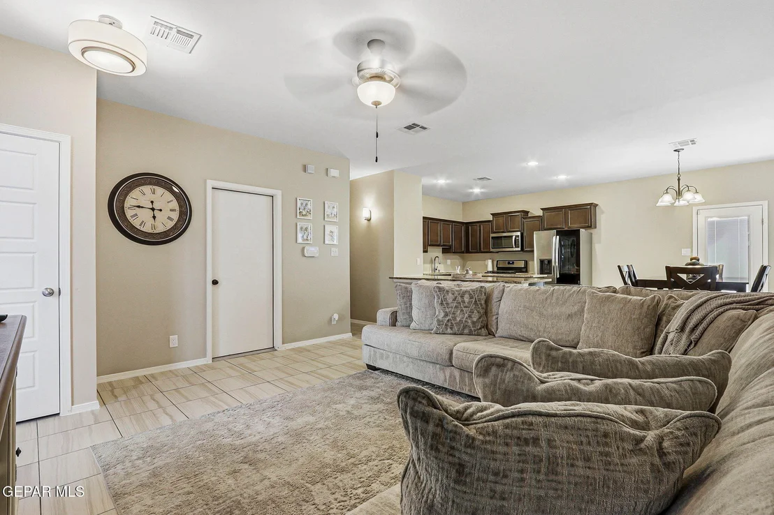 Photo of 5948 HIDDEN ARBOR Drive