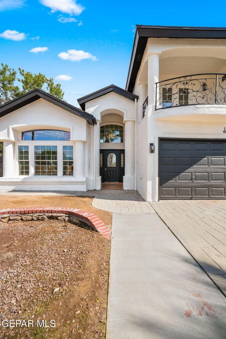 Photo of 12385 Orchard Park