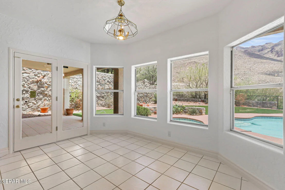 Photo of 5566 Buckley Drive